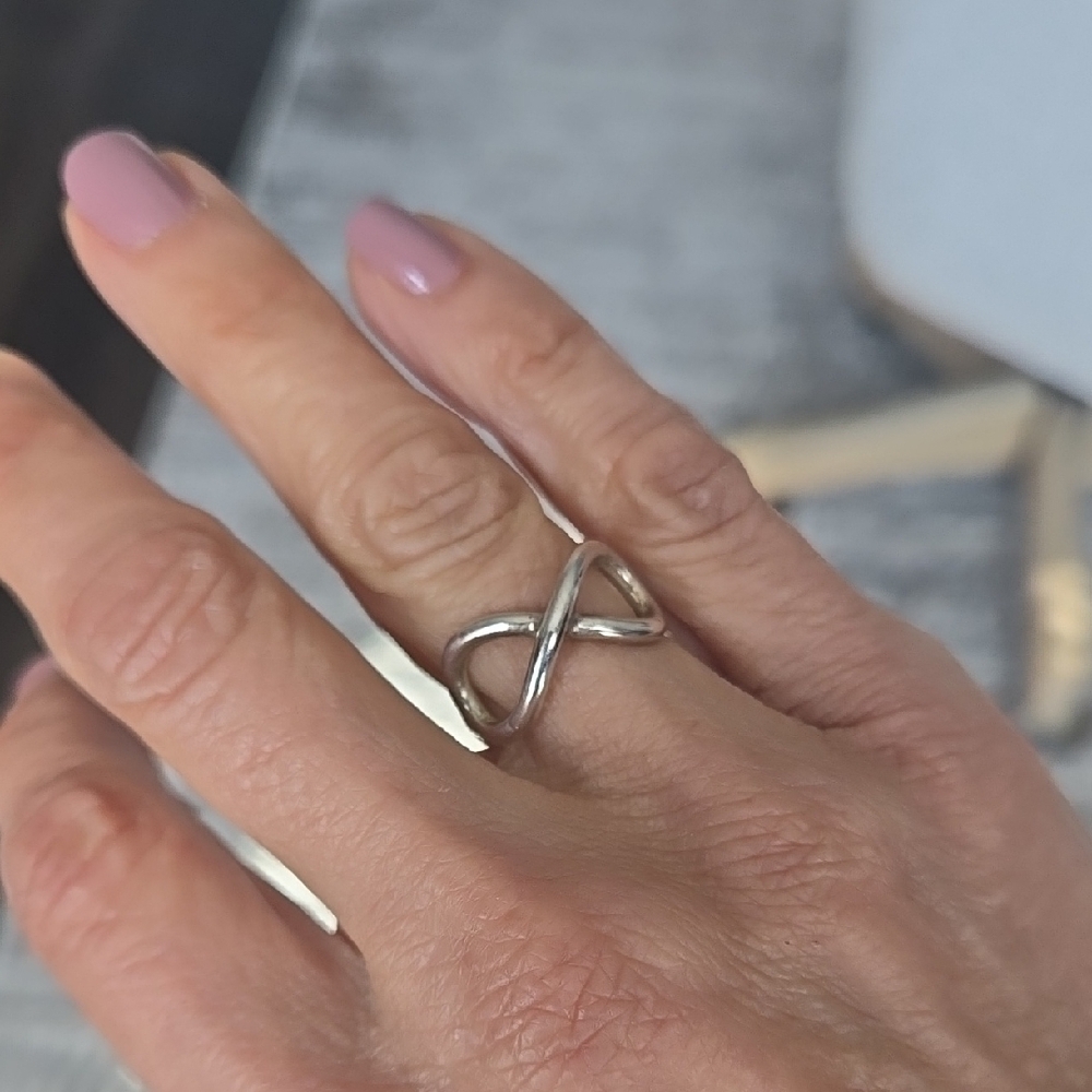 Vintage Silver Infinity Ring